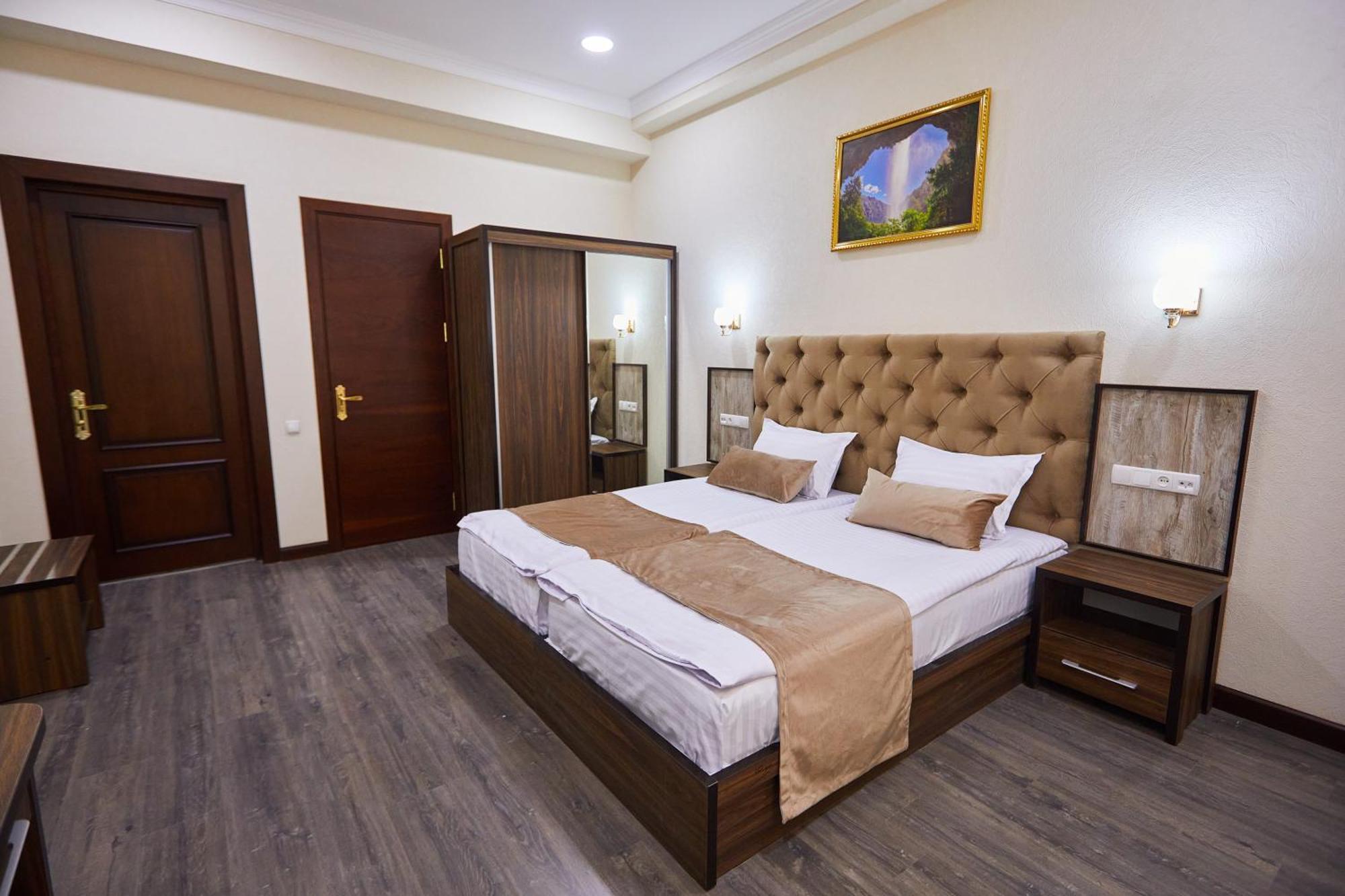 Hotel Grand Art Taskent Exterior foto